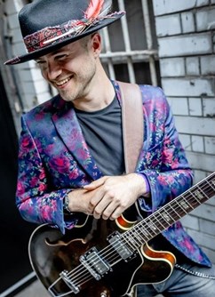 Thomas Heppell Band (UK), bluesrock 