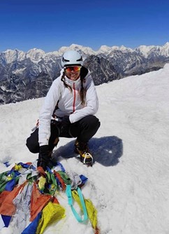 Monika Benešová-Jak jsem se sama vydala vylézt Mount Everest