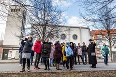 HRADCEM KRÁLOVÉ s architektem Gočárem ~ VILY A HUČÁK