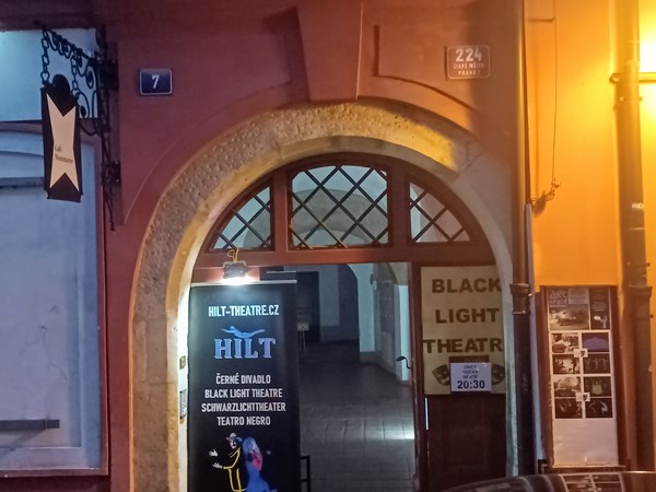 HILT black light theatre Prague - Art Space