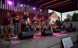 PapírNaFest - minifestival šlapanických hudebníků