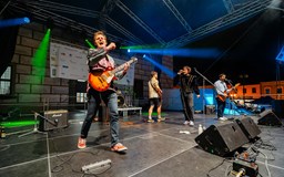 PapírNaFest - minifestival šlapanických hudebníků