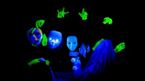 Images of love - black light theatre (schwarzlichttheater)