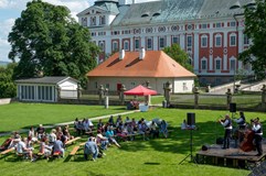 Vzdělávací a kulturní centrum Broumov