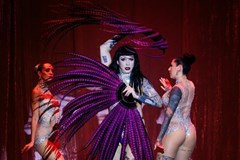 DIVINE BURLESQUE: DIAMONDS & DIVAS SHOW